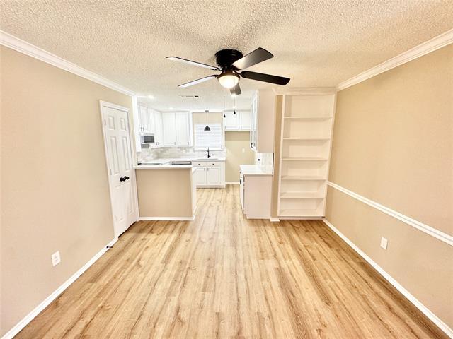 Building Photo - 204 Pear Tree Pl