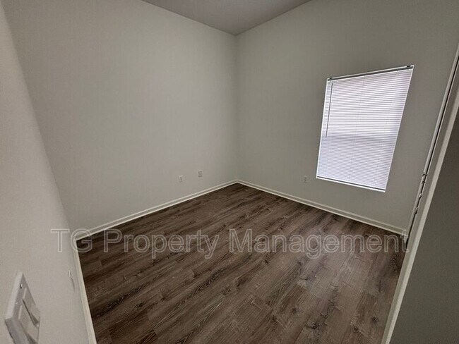 Building Photo - 9627 Belda Way