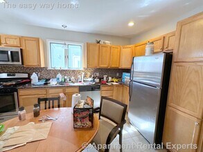 Building Photo - 149 North St