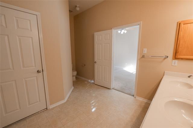 Building Photo - 617 Chalk Knoll Rd