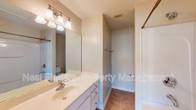 Building Photo - 8127 Summer Palm Ct