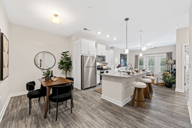 Building Photo - The Wentworth