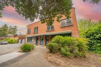 Building Photo - Live Where Berkeley Comes Alive - Steps from Park, Café, and BART