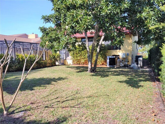 Building Photo - 805 La Guna Dr