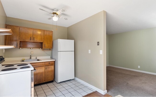 Building Photo - Bayberry Apartment