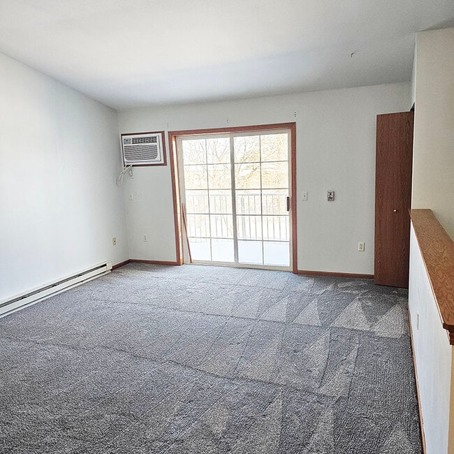 Building Photo - 284 Minz Park Cir