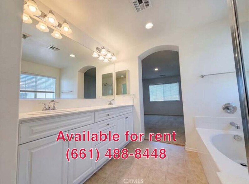 Building Photo - 15110 Paseo Verde Pl