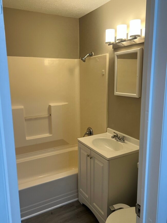 Building Photo - 8818 Kentucky Ave