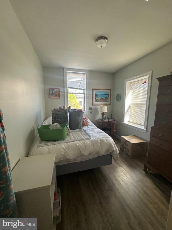 Building Photo - 1800 Catharine St