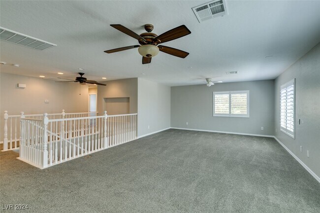 Building Photo - 148 Voltaire Ave