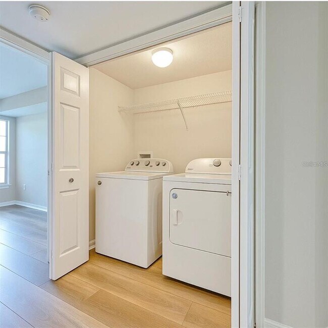 Building Photo - 18106 Peregrines Perch Pl