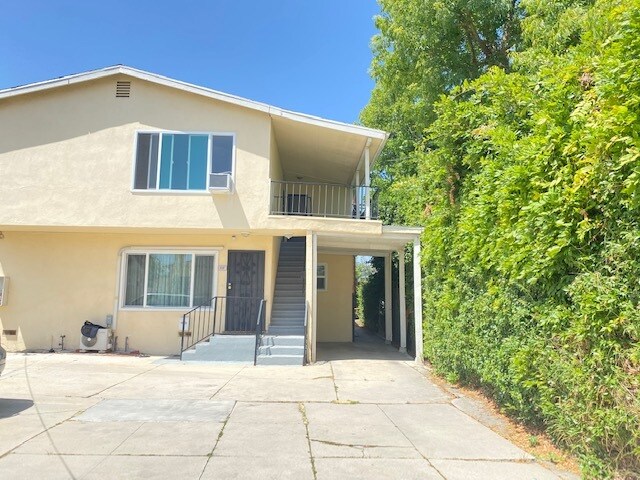 Building Photo - 9107 Cattaraugus Ave