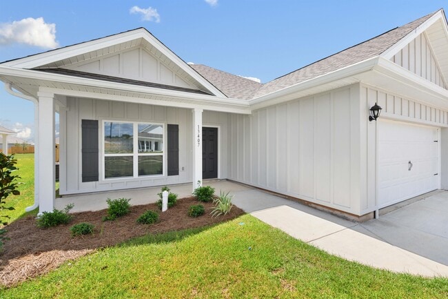Building Photo - 13407 Shoshoney Cir