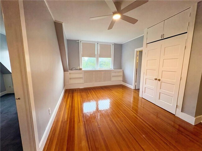 Building Photo - 438 Wolcott Ave