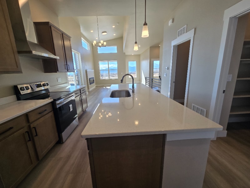 Building Photo - 9404 Roseate Vw