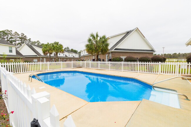 Building Photo - 8100 Burkhalter Rd