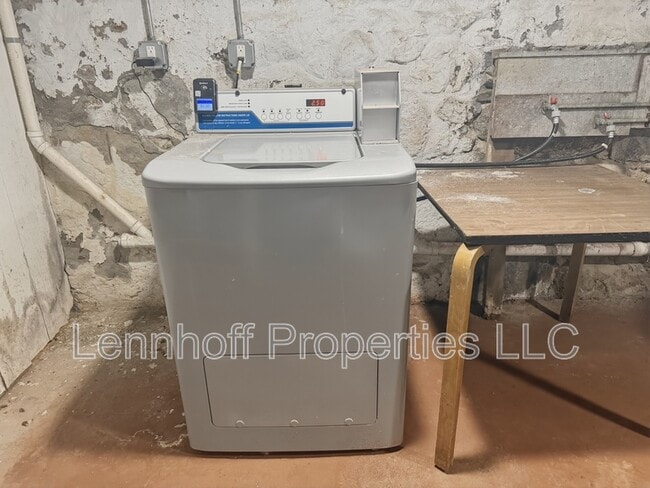 Building Photo - 25 Portland St