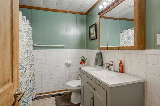 Building Photo - 2027 Katelyn Dr