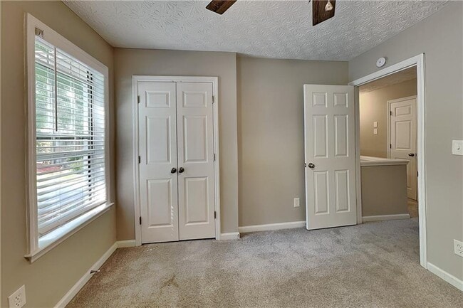 Building Photo - 4922 Anclote Dr