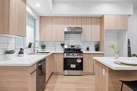 Building Photo - Leffingwell Apartments - 1 BED/1BATH
