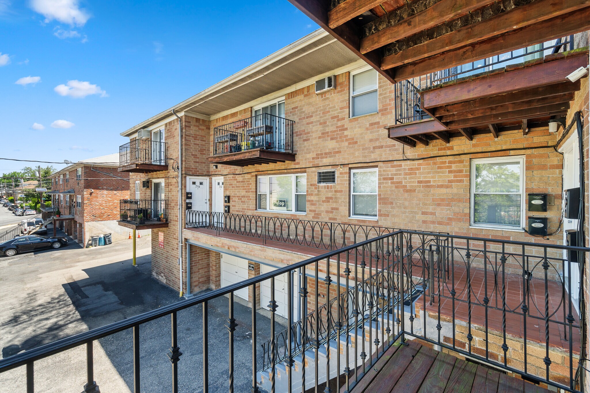 Building Photo - 7508 Kiesel Ter