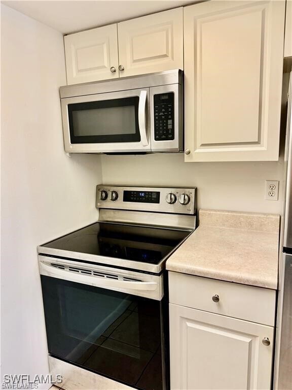 Building Photo - 1849 Maravilla Ave