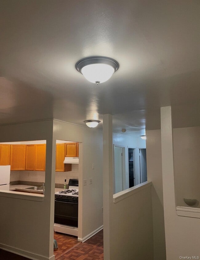 Building Photo - 1517 Popham Ave