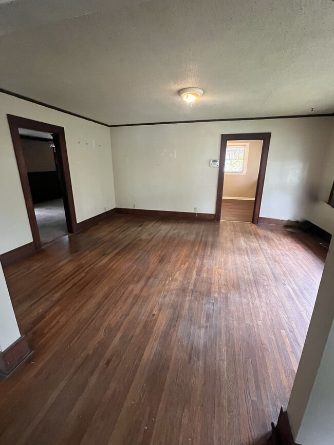 Building Photo - 5958 Dayton Blvd