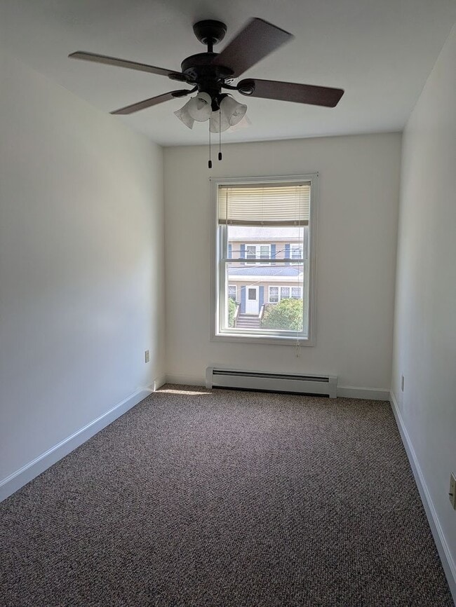 Building Photo - 55 Boys Ave