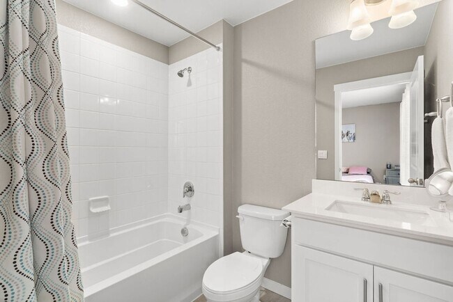 Building Photo - 2186 Prairie Smoke Dr