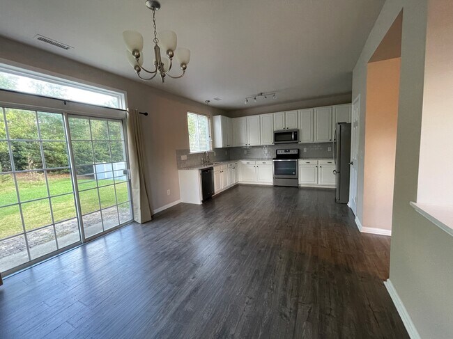 Building Photo - 4034 Remington Oaks Cir