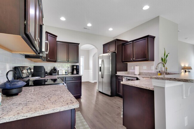 Building Photo - 307 Pettigrew Ln
