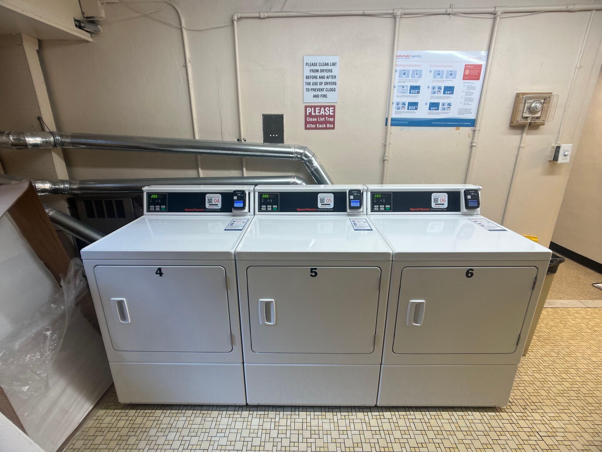 Building Photo - 123 Sewall Ave