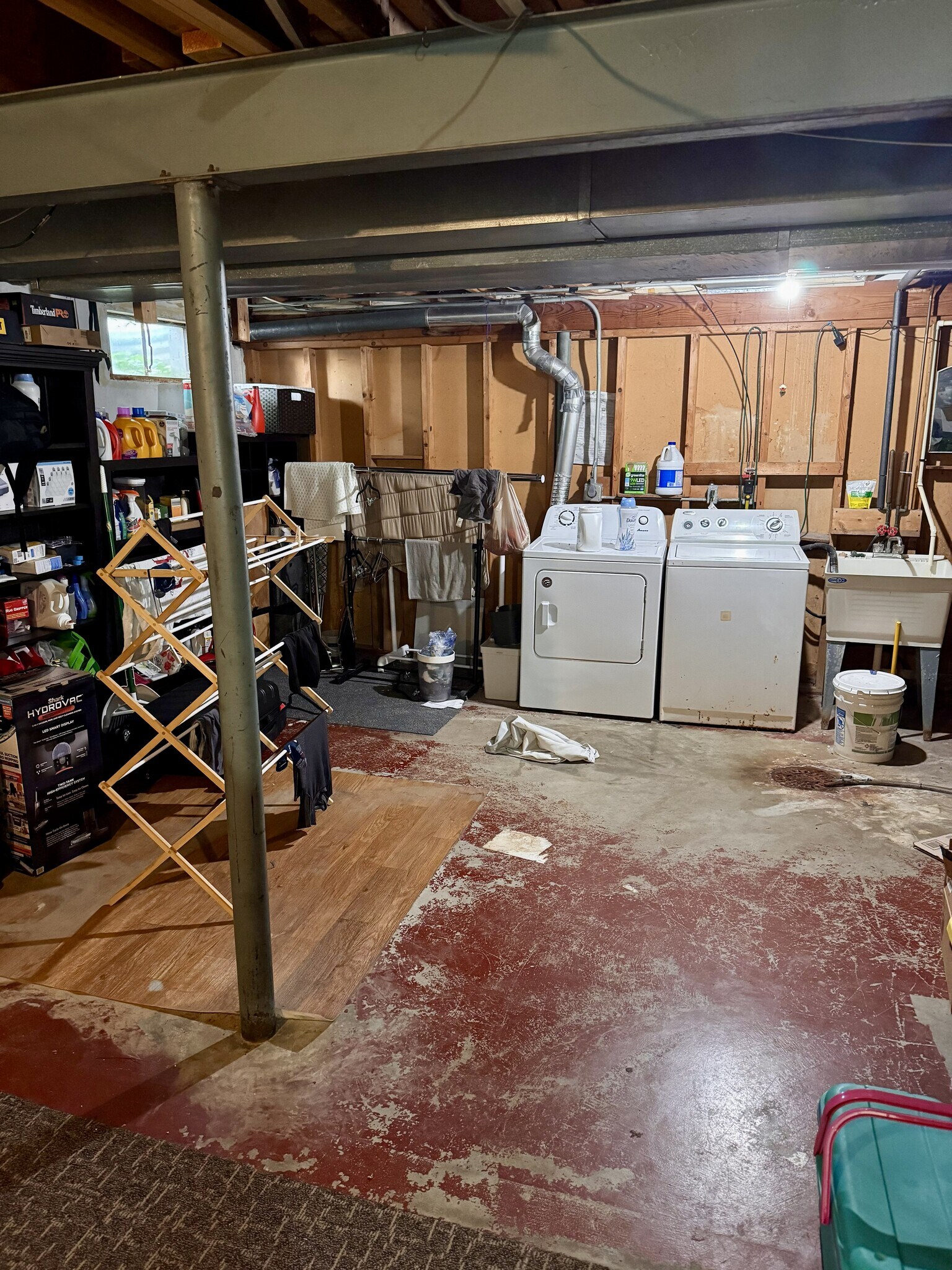 Laundry/Storage - 5111 Wallace Ave