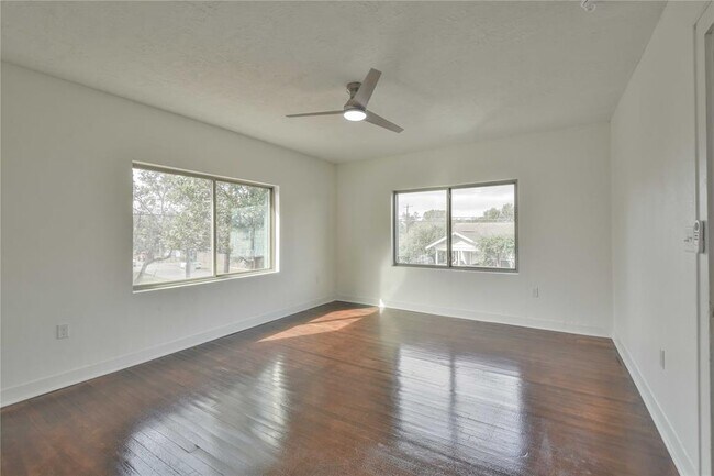 Building Photo - 4203 Rusk St