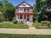Building Photo - Downtown Verona Home - Completely Remodele...