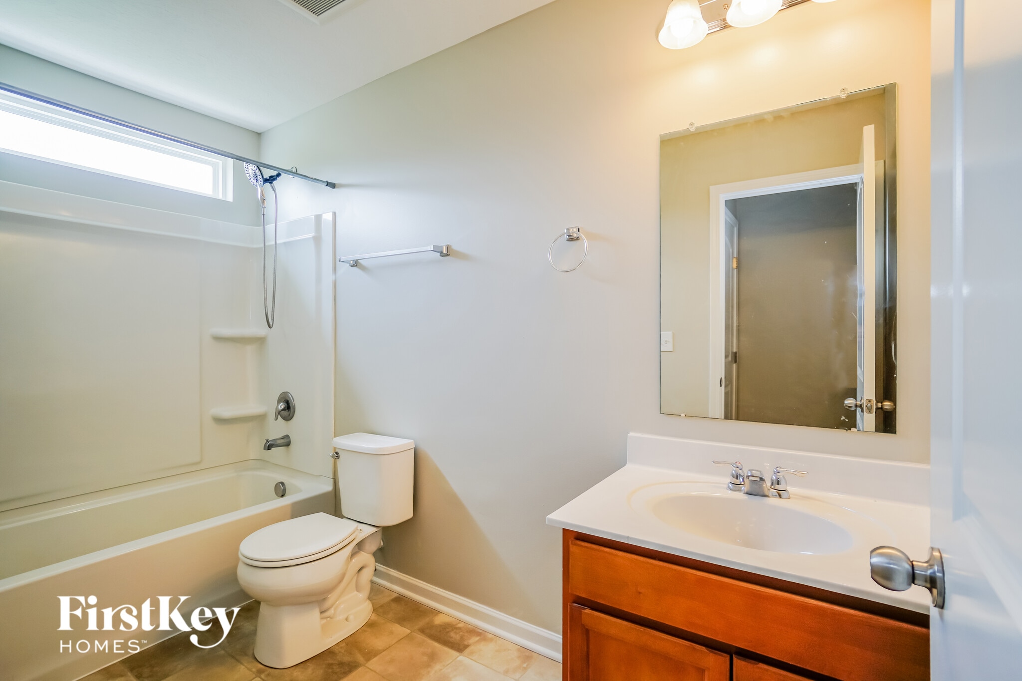 Building Photo - 2144 Greencrest Way