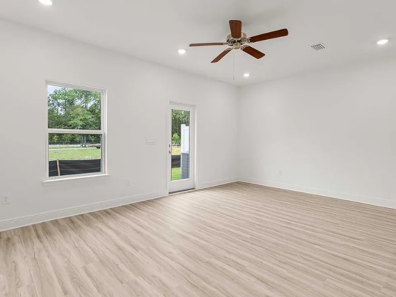 Building Photo - 47 Mamba Ln