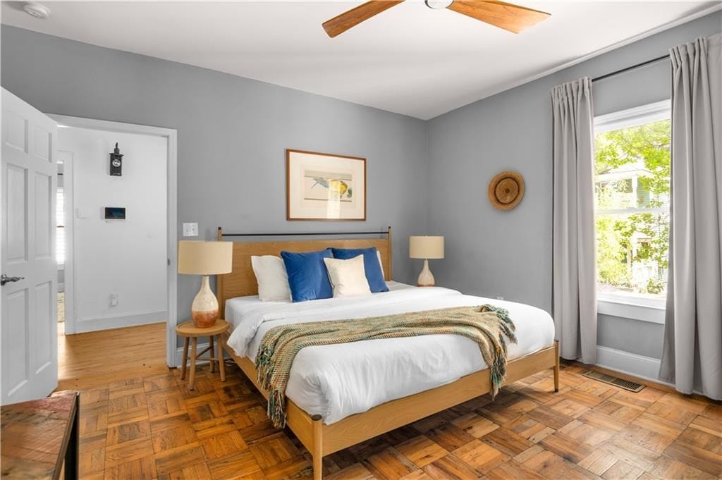 Building Photo - 217 Berean Ave SE