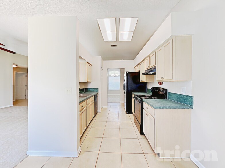 Building Photo - 522 Jimbay Dr