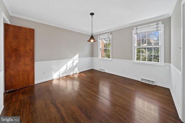 Building Photo - 107 Sorrel Dr