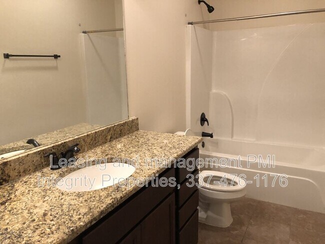 Building Photo - 103 Wood Moss Wy