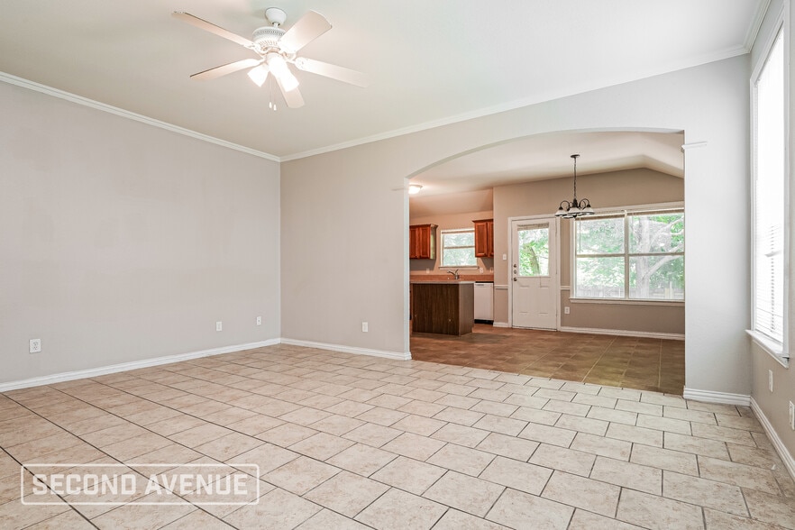Building Photo - 4831 Tecate Ct