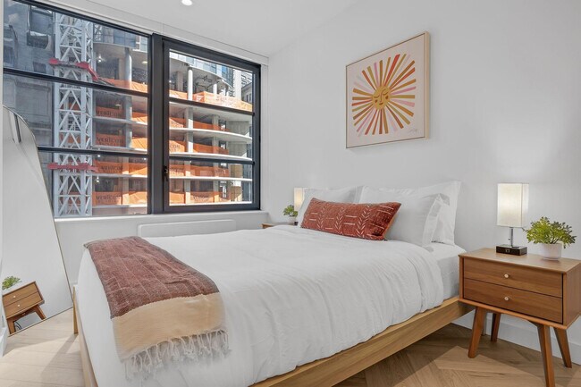 Building Photo - 980 6th Ave