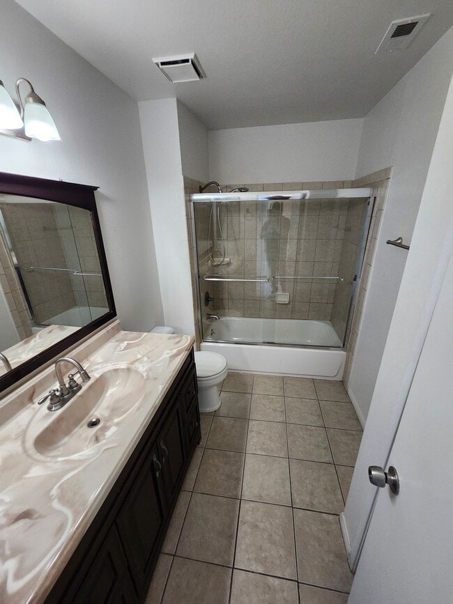 Building Photo - 3-Story Condo in West Covina