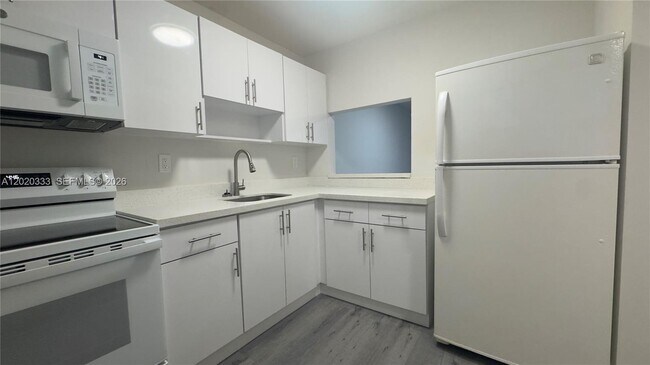 Building Photo - 11309 SW 200th St