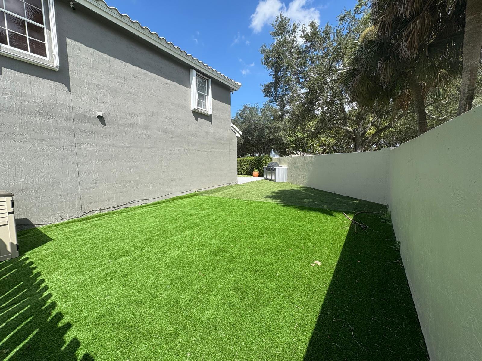 Building Photo - 11567 N Open Ct