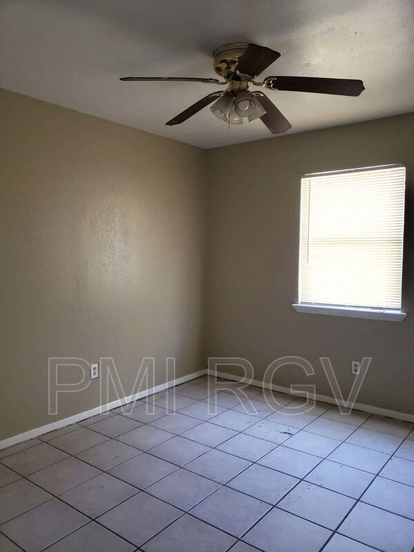 Building Photo - 1608 Norma Ln