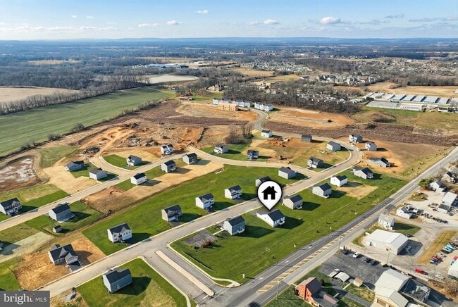 Building Photo - 77 Summerfield Dr