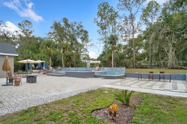 Building Photo - 3451 Dawn Ct